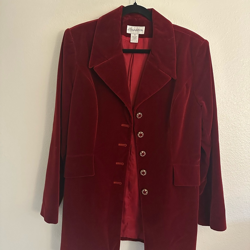 Gantos elegant Red Velvet Women's Coat
